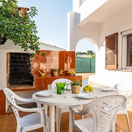 Ponent Holiday home *
